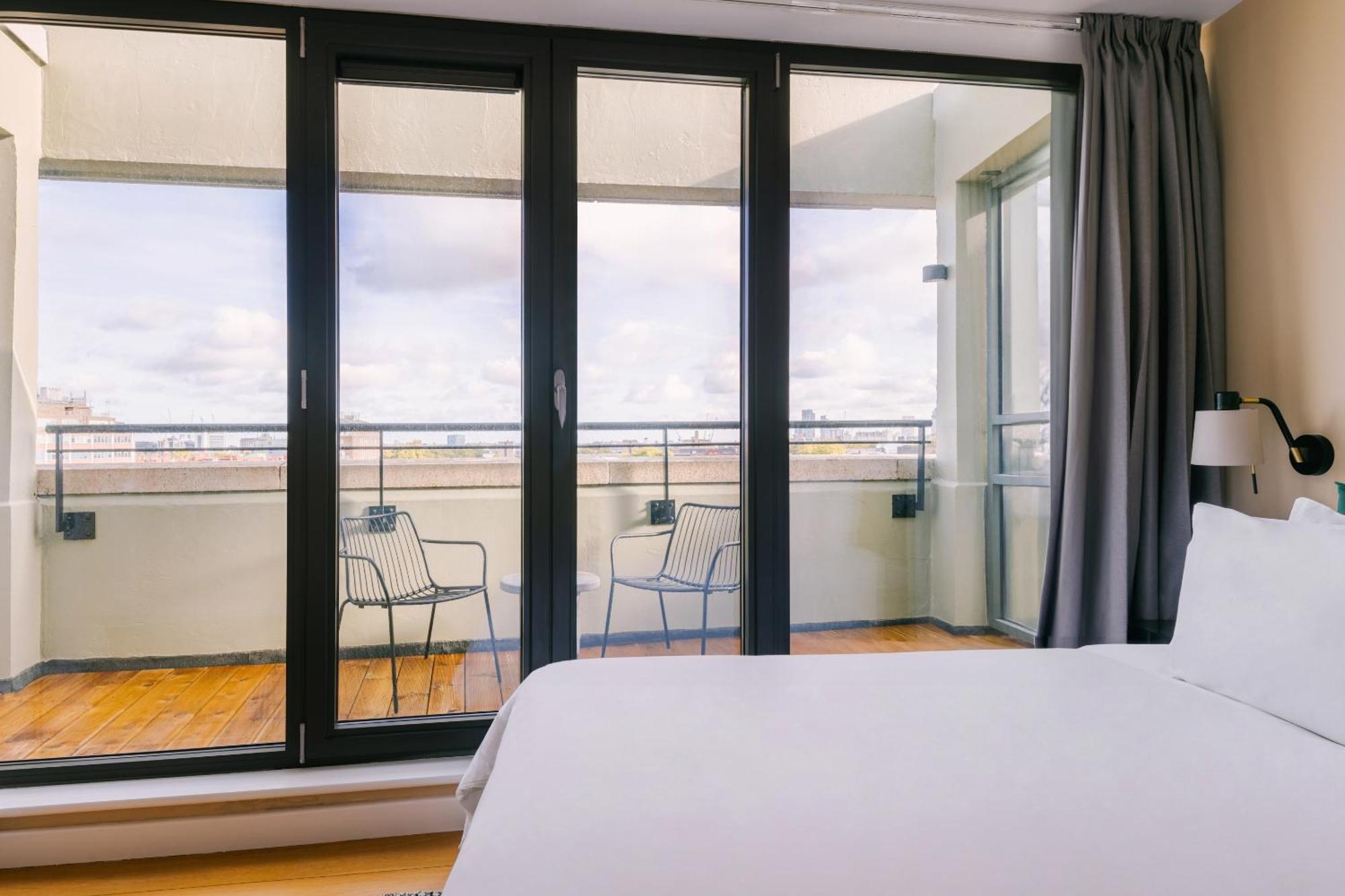 Sonder The Bard Aparthotel Londra Exterior foto